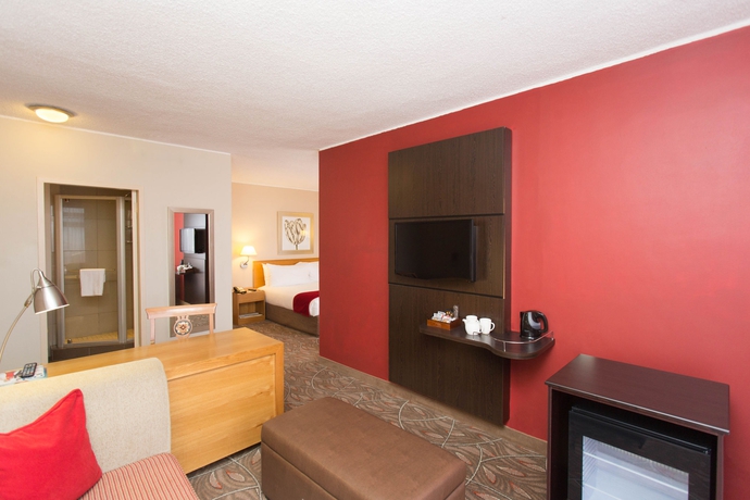 Hotel Garden Court East Boulevard