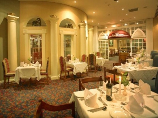 Hotel Garden Court Marine Parade