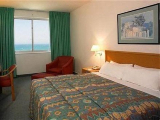 Hotel Garden Court South Beach