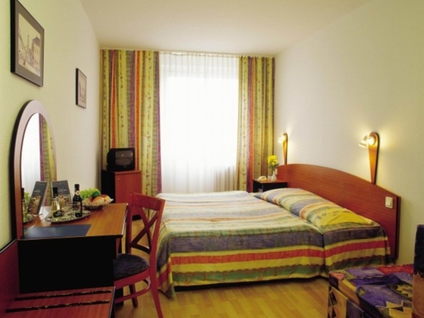 Hotel Gerand Touring Basic