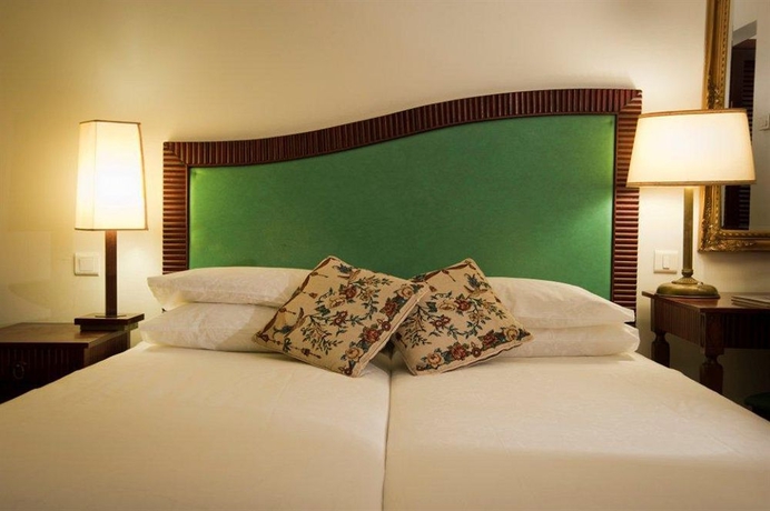 Hotel Gold