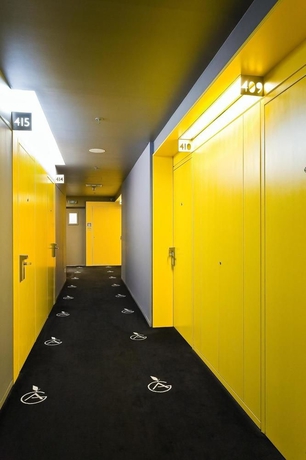 Hotel Golden Apple
