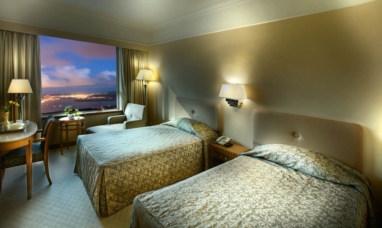 Hotel Golden Crown China