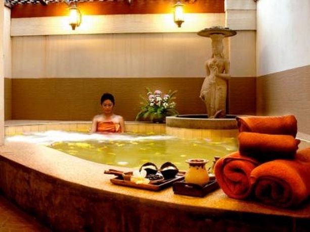 Hotel Golden Pine Beach Resort & Spa