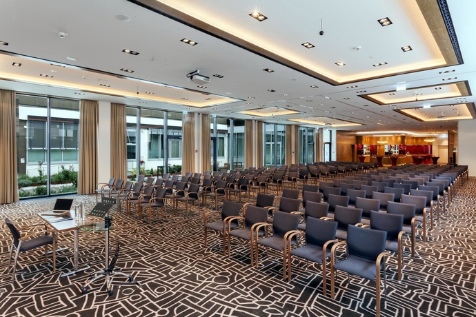 Hotel Golden Tulip Berlin Hamburg
