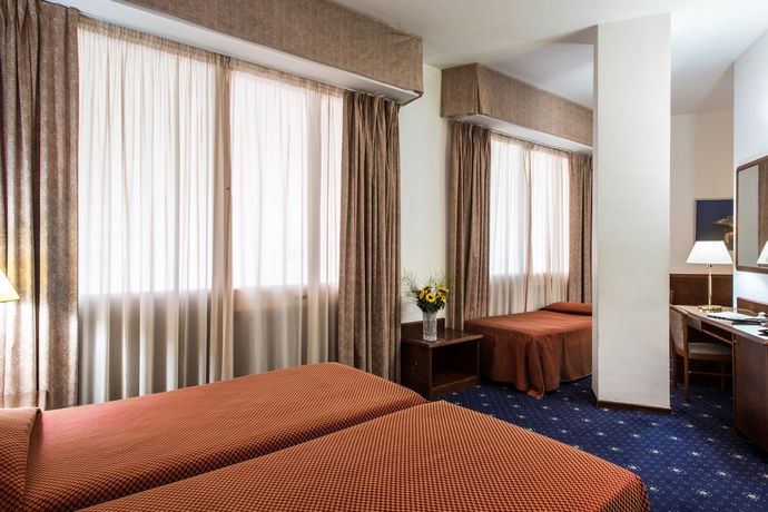 Hotel Golden Tulip Mirage