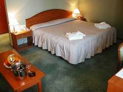 Hotel Golden Tulip Sky Gate