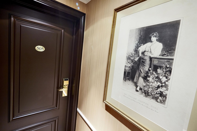 Hotel Golden Tulip Washington Opera