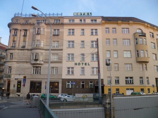 Hotel Goldene Spinne