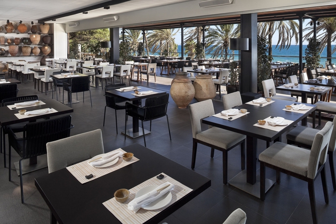 Hotel Gran Melia Don Pepe