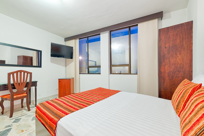 Hotel Granada Real