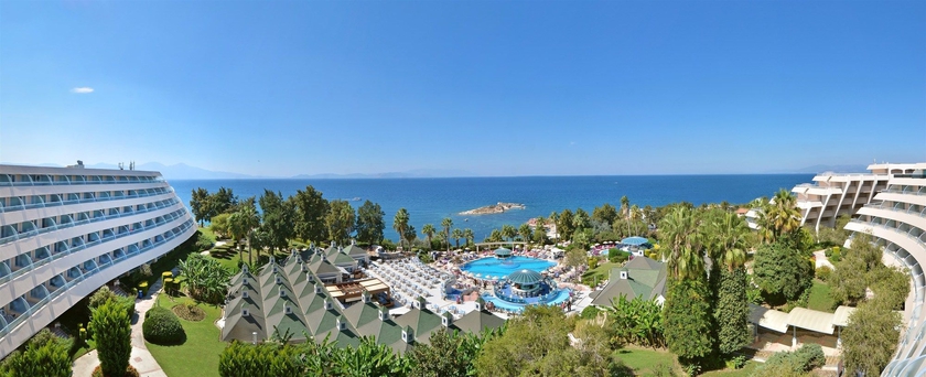 Hotel Grand Blue Sky International