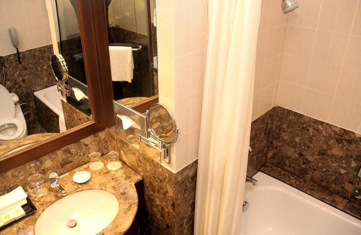 Hotel Grand Blue Wave Shah Alam