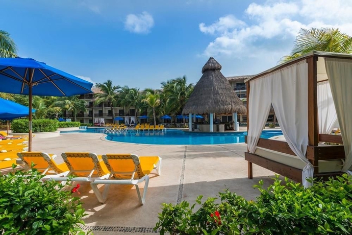 Hotel Grand Coco Bay All Inclusive Resort