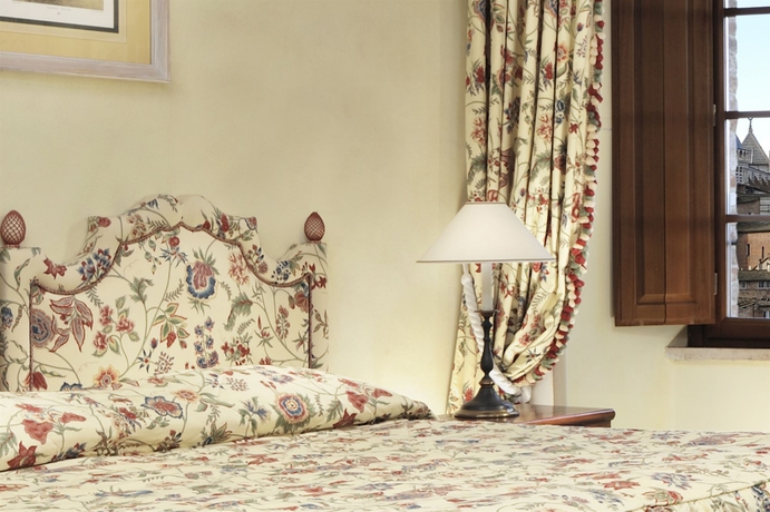 Hotel Grand Continental