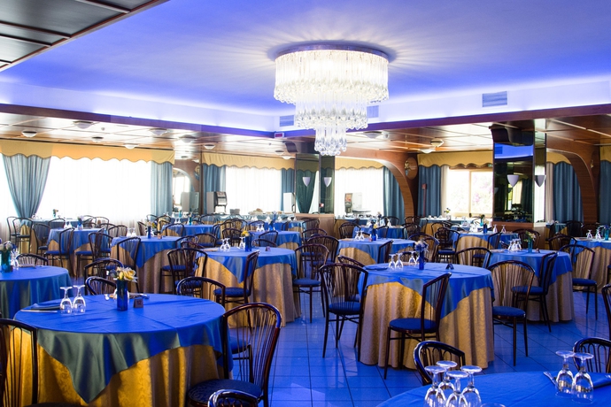 Hotel Grand Dei Cesari Anexo