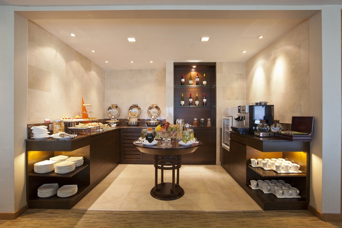 Hotel Grand Mercure Roxy Hotel