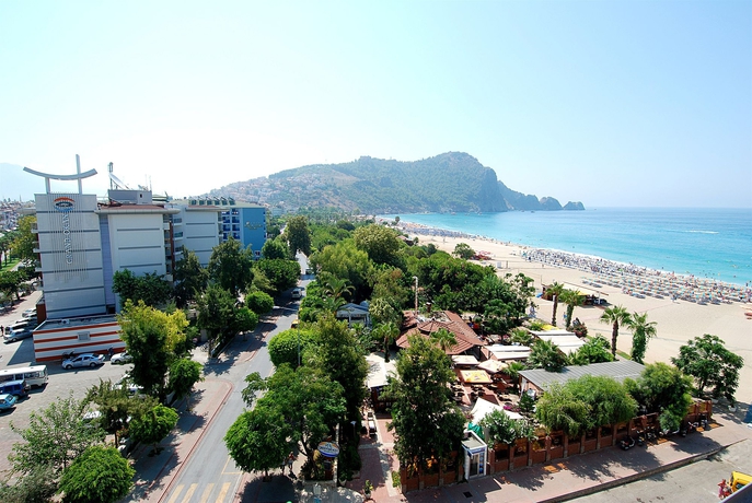 Hotel Grand Okan