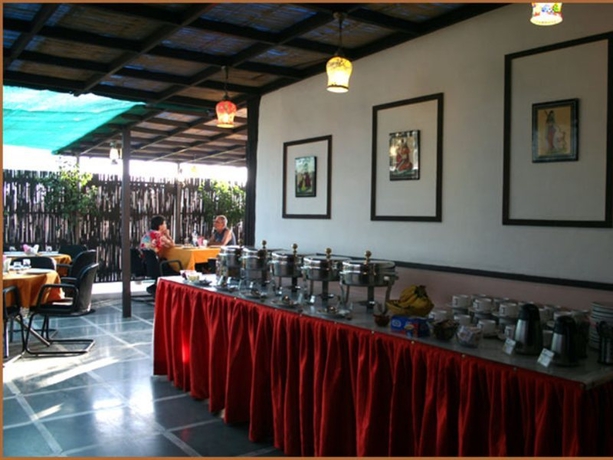 Hotel Grand Peepal