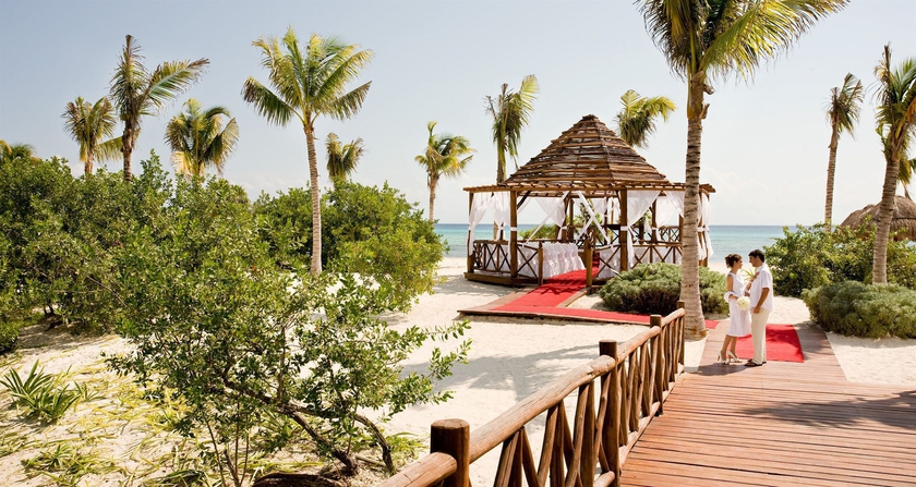 Hotel Grand Riviera Princess