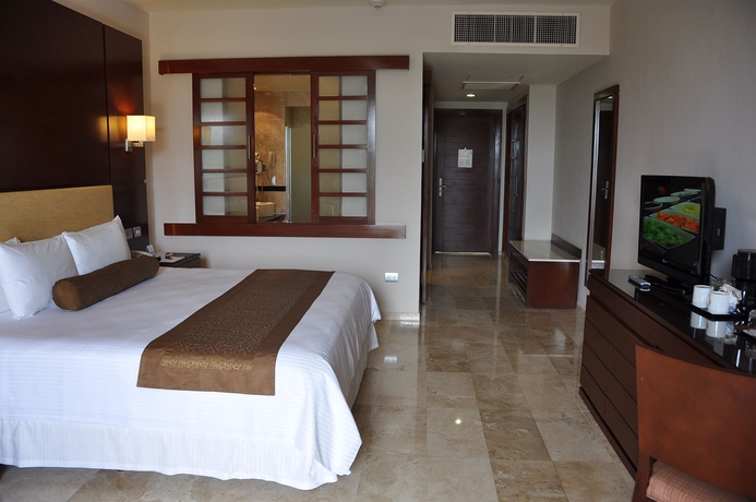 Hotel Grand Riviera Princess