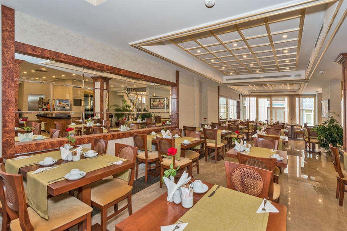 Hotel Grand Tahir