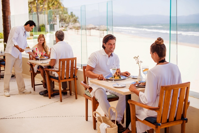 Hotel Grand Velas All Suites & Spa Resorts