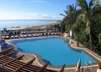 Hotel Green Oasis Crystal Beach