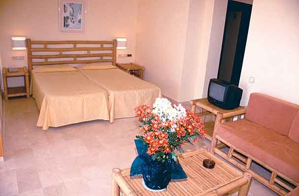 Hotel Green Oasis Crystal