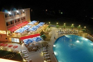 Hotel Green Park Kiten
