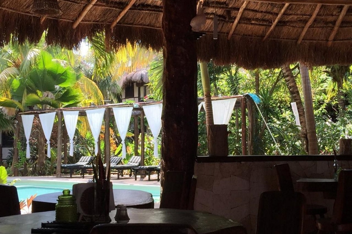 Hotel Green Tulum Cabañas & Gardens