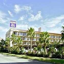 Hotel Greenway Inn Suites