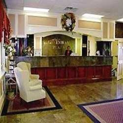 Hotel Greenway Inn Suites