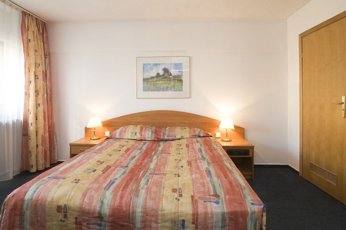 Hotel Gromada Okecie