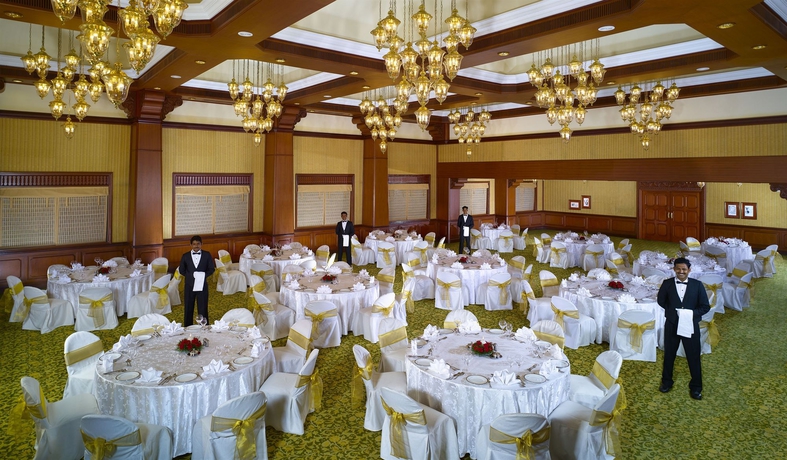 Hotel Grt Grand