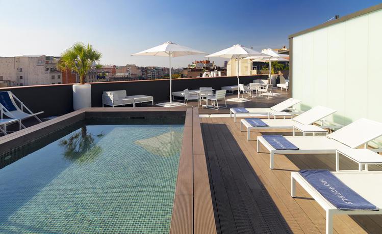 Hotel H10 Casanova