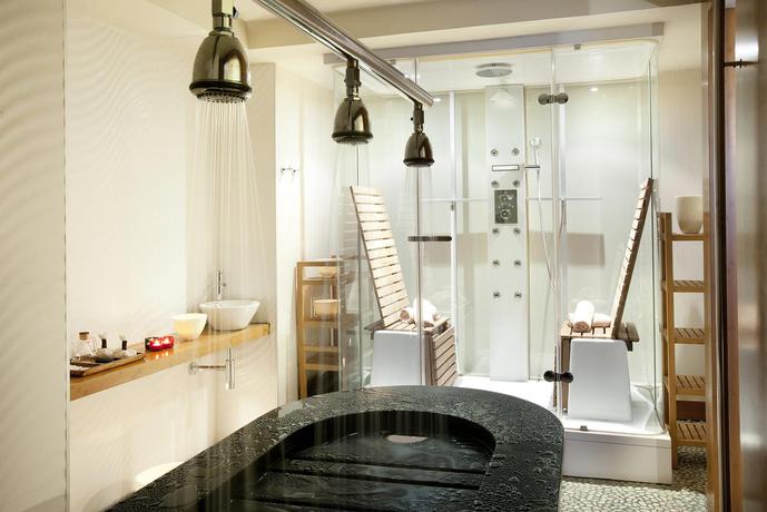 Hotel H10 Casanova