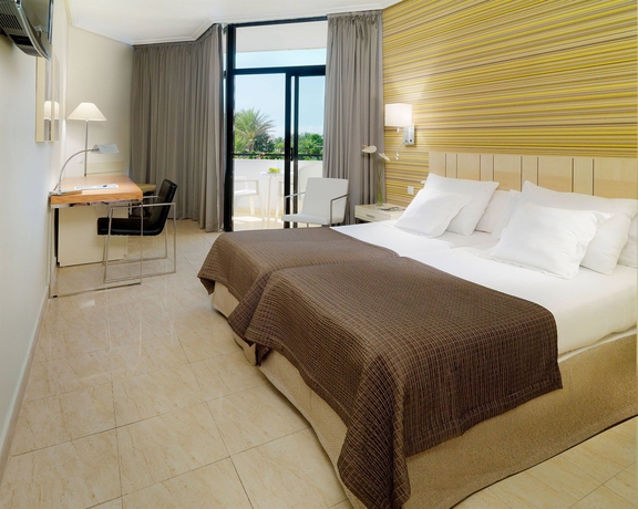 Hotel H10 Conquistador
