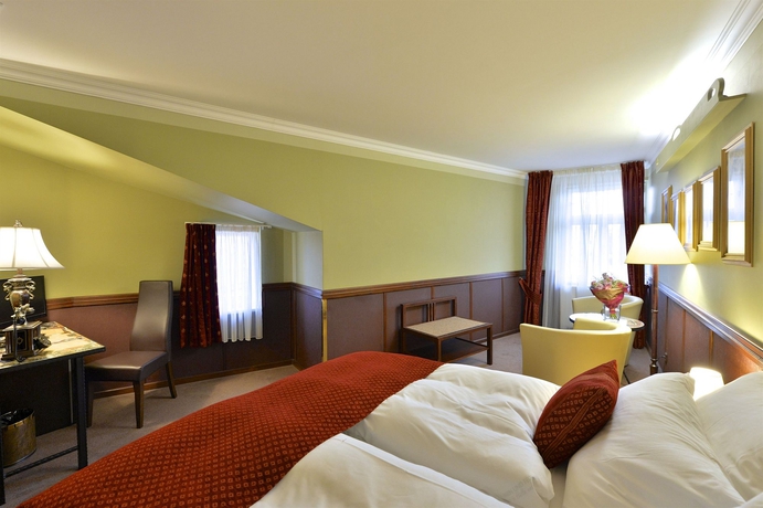 Hotel HASTAL