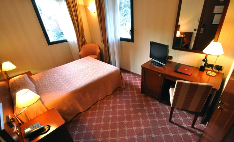 Hotel HOTEL I TERMES CARLEMANY