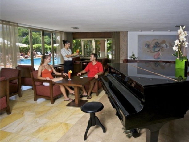Hotel HOTETUR LAGO PARK