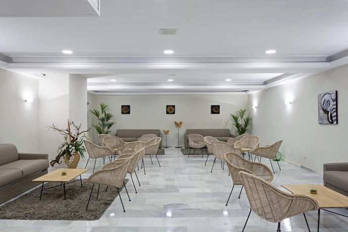 Hotel HSM MADRIGAL