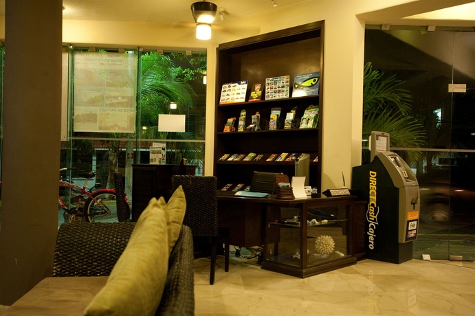 Hotel Hacienda Paradise