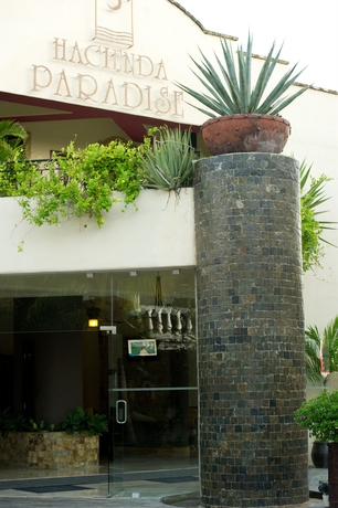Hotel Hacienda Paradise