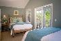 Hotel Hawk's Cay Resort