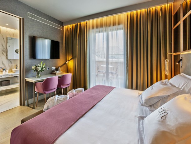 Hotel Hesperia Emperatriz