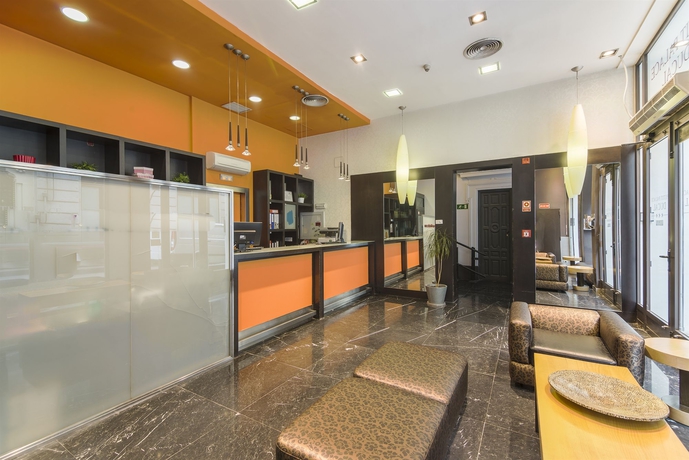 Hotel High Tech Petit Palace Ducal