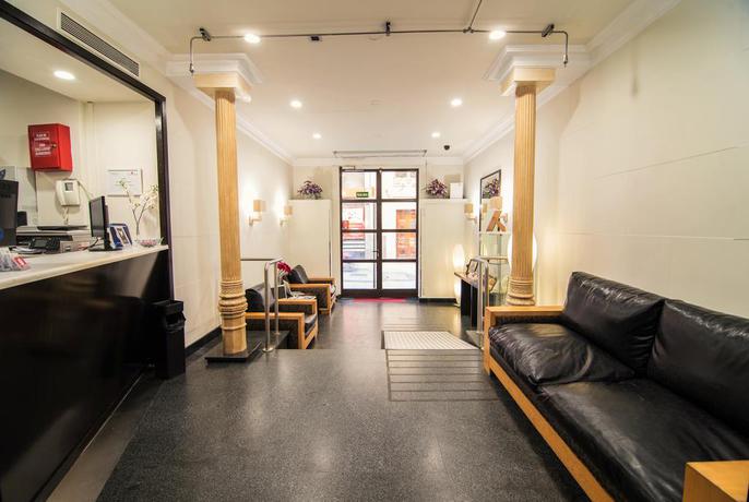 Hotel High Tech Petit Palace Londres