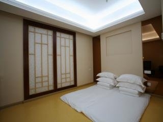 Hotel Highton International
