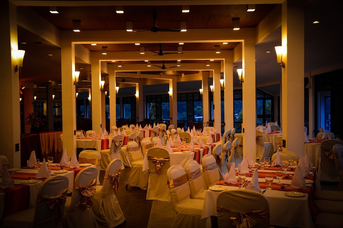 Hotel Hill Top